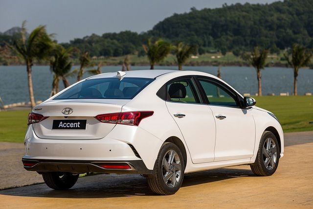 Lộ ảnh Hyundai Accent 2021 bản tiêu chuẩn tại Việt Nam